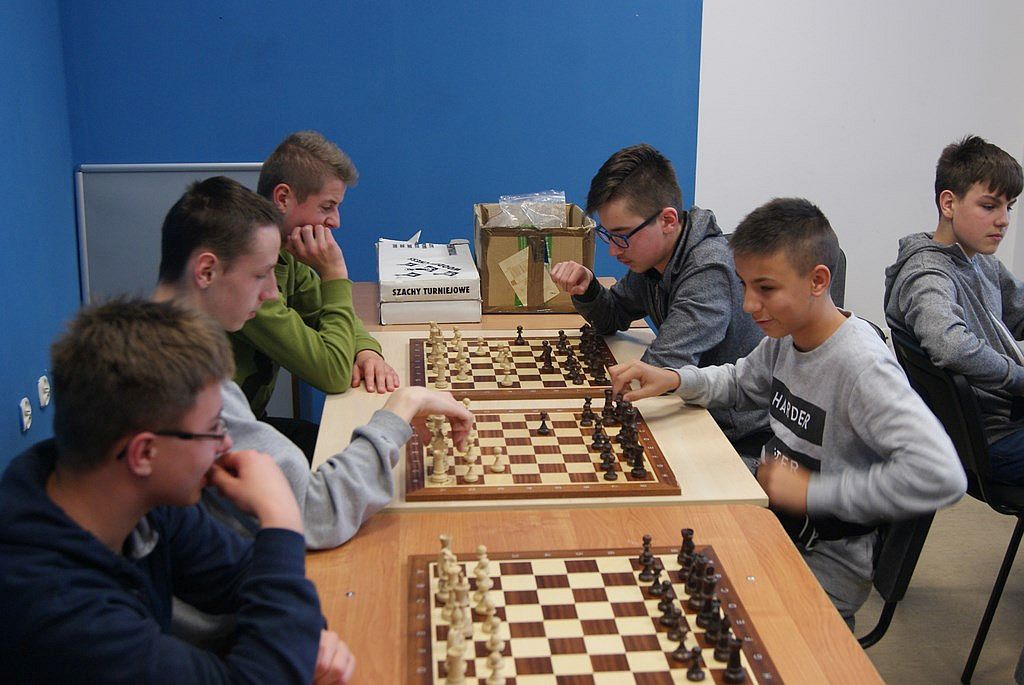 Gminne Mistrzostwa Gimnazjów  w szachach dziewcząt i chłopców