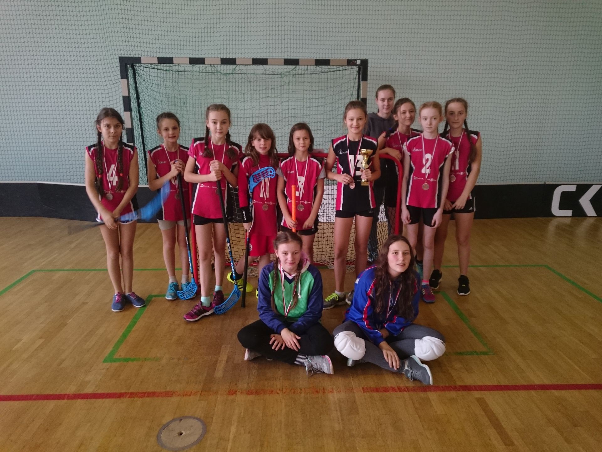 Kryniczanki brązowymi medalistakim Mistrzostw Malopolski w Unihokeju