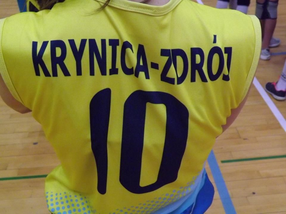 Siatkarki ze Szkoły Podstawowej nr 2 w Krynicy-Zdroju wygrały Półfinał Małopolskich Igrzysk Młodzieży