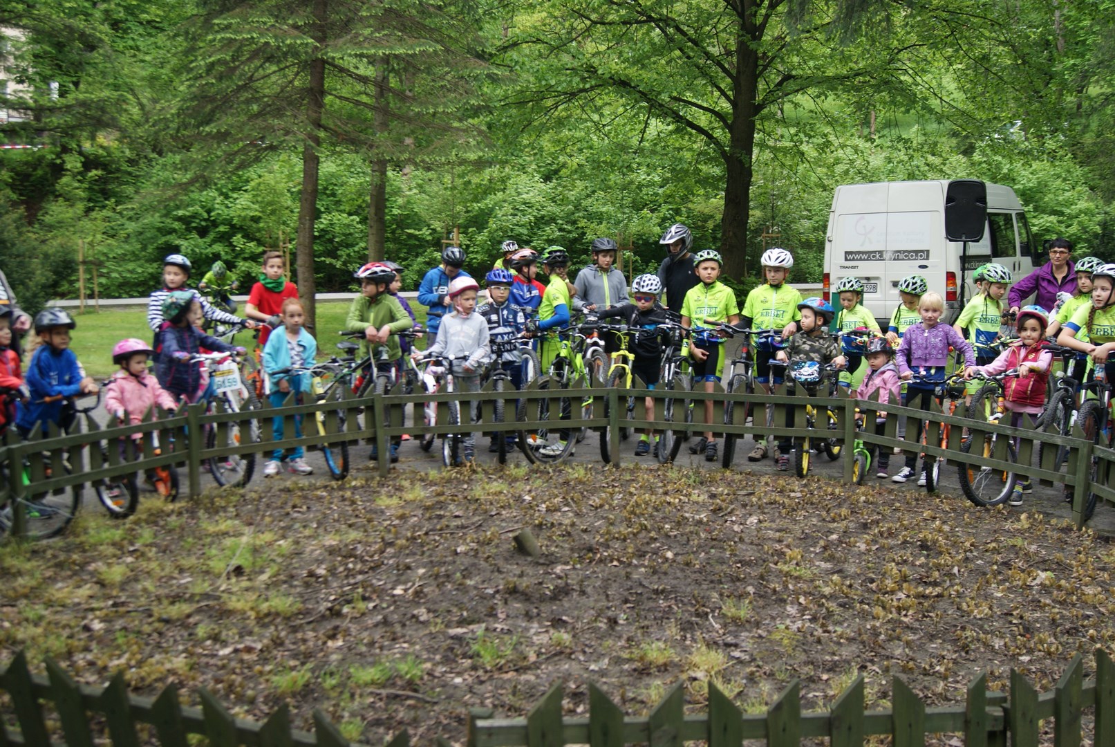 Zawody kolarskie dla dzieci „Niech się kręci”
