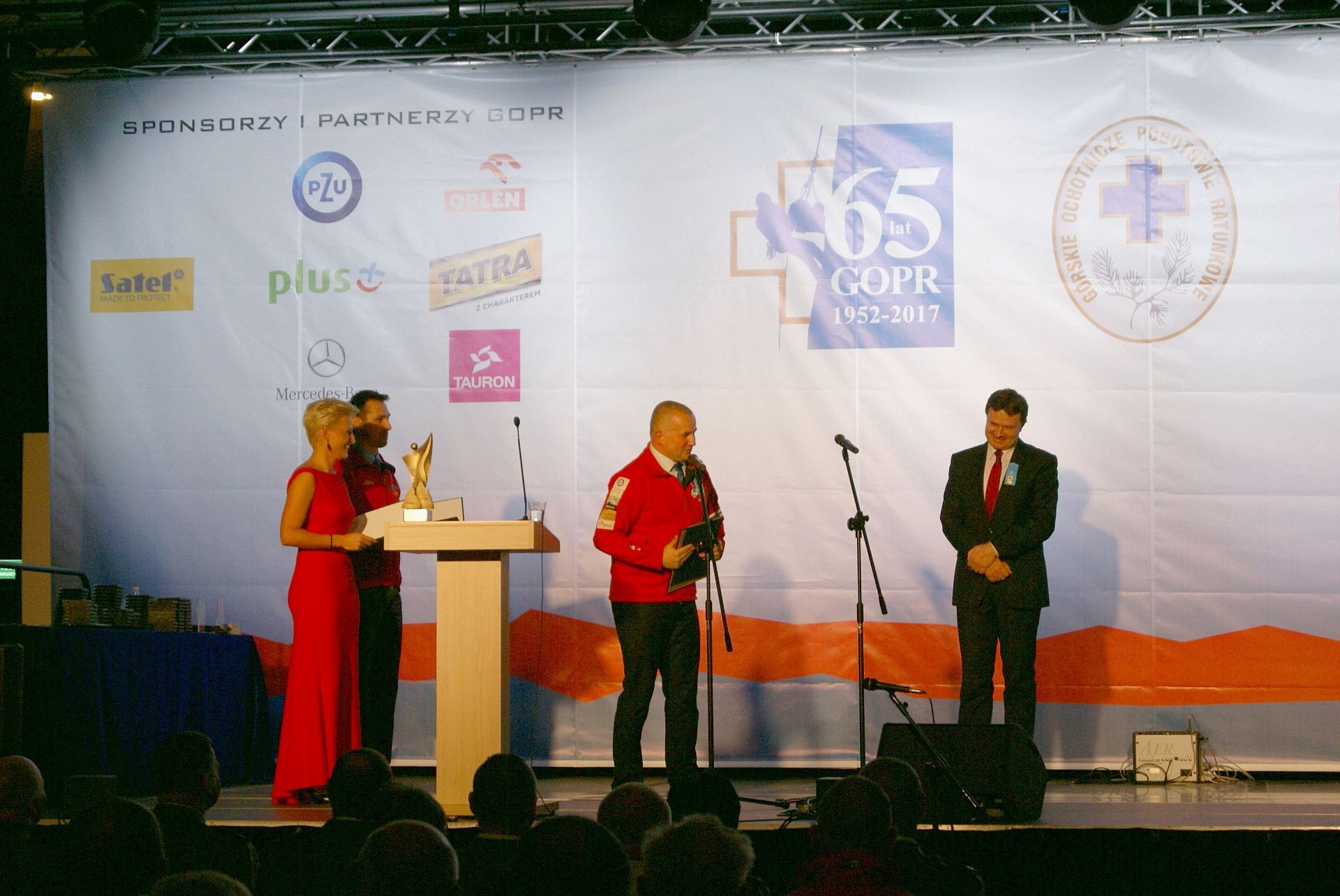 Złote Herby Krynicy-Zdroju i nagroda finansowa dla goprowców