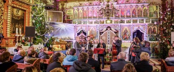 Muzyka Zaklęta w Drewnie - koncert kolęd w Bereście