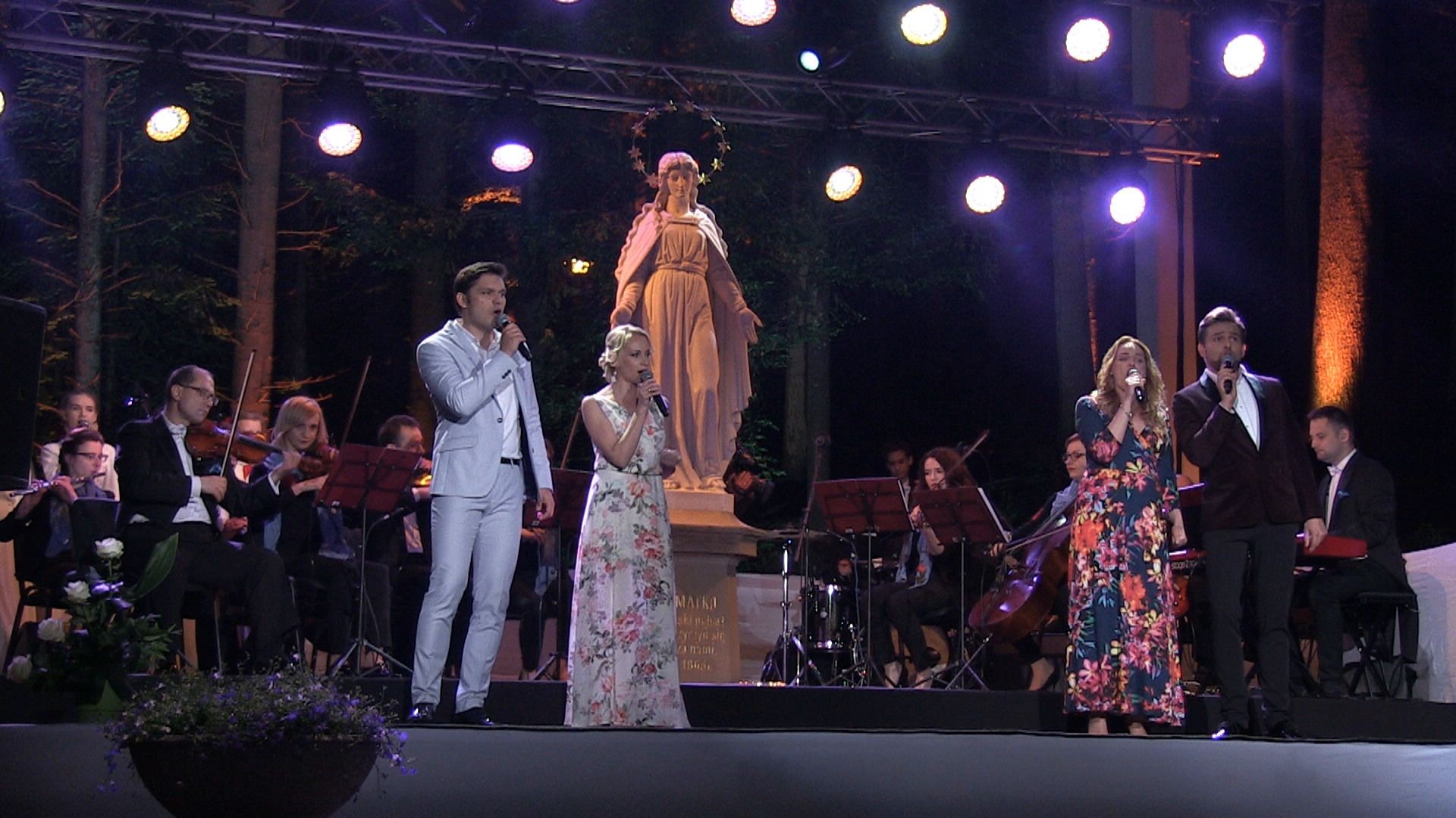 Koncert „Królowej Krynickich Zdrojów” [zdjęcia, wideo]