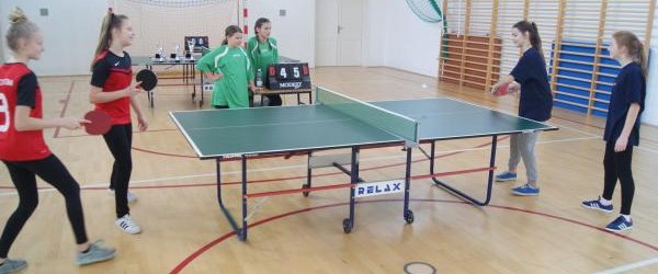 Gminne Mistrzostwa Szkół Podstawowych w indywidualnymi i drużynowym tenisie stołowym dziewcząt