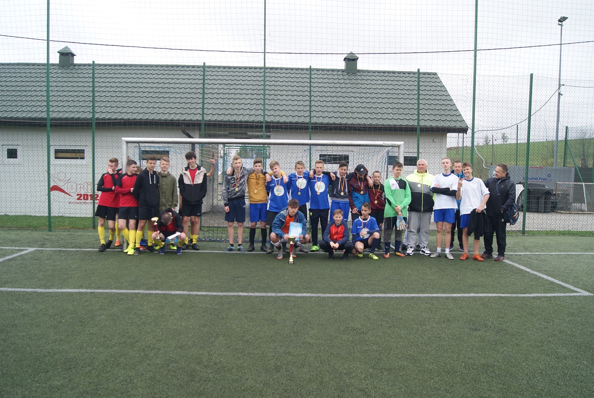 Igrzyska Młodzieży Szkolnej w piłce nożnej chłopców Mochnaczka Wyżna - ORLIK, 29.04.2019 r.