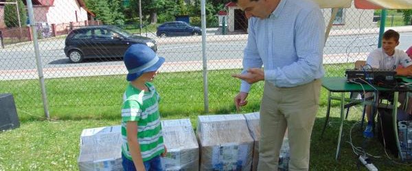 Przekazanie sprzętu komputerowego i rozpoczęcie wakacji