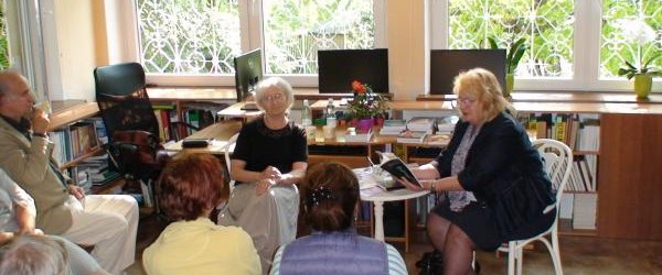 Prokurator z zawodu, pisarka i poetka z zamiłowania