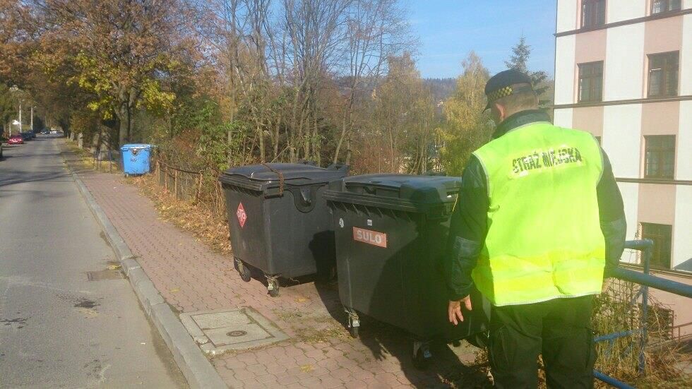 Kontrole odbierania odbadów od firm