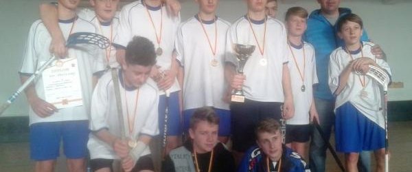 Kryniccy gimnazjaliści Mistrzami Małopolski w unihokeju!