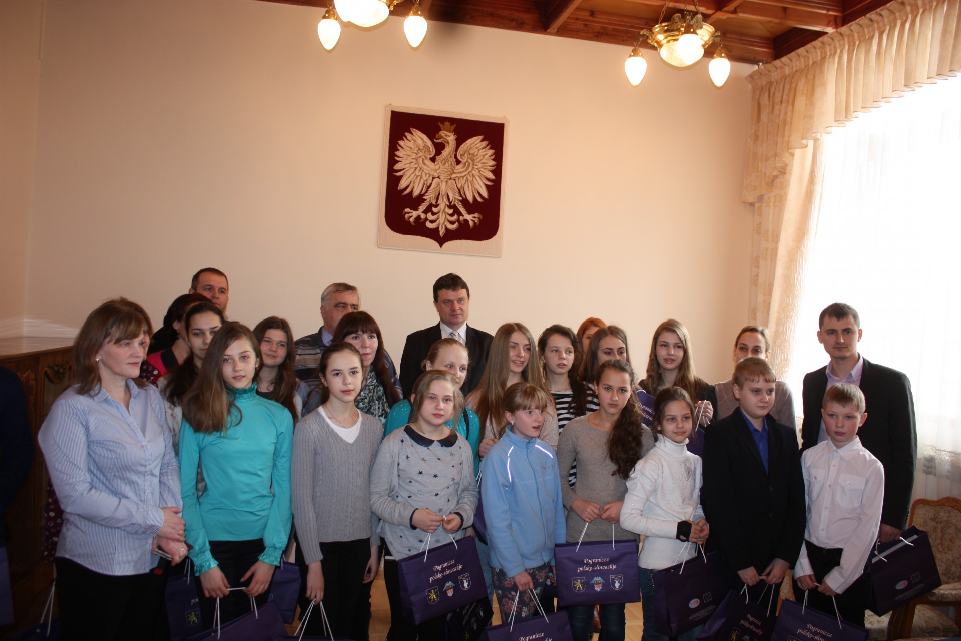 Dzieci z ukaińskiej Winnicy w krynickim Urzędzie Miejskim